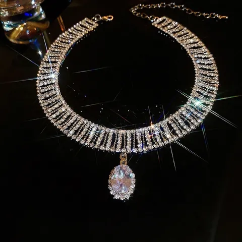 Rhinestone Choker Necklace Shiny Alloy Zircon Geometric Oval Pendant Party Wedding Evening Dress Elegant Jewelry For Women