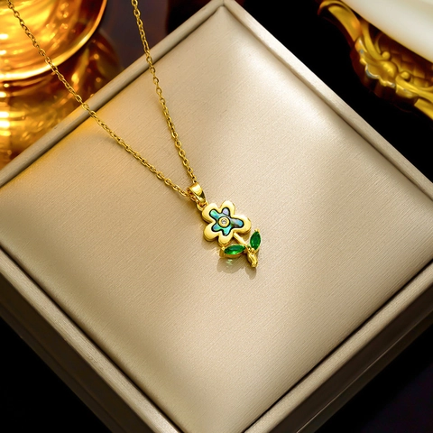 Collar Con Colgante de Flor de Acero Inoxidable Con Colgante de Rosa de Concha de Abulón y Diamantes de Imitación Joyería Chapada en Oro de 18K para Regalo de Mujer