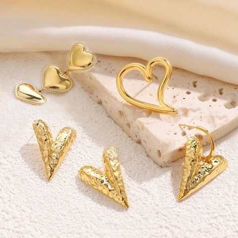 Fashion Stainless Steel Heart Stud Drop Earrings Set For Women 18K Gold Plated Hammered Mirror Polished Zirconia Inlaid Jewelry