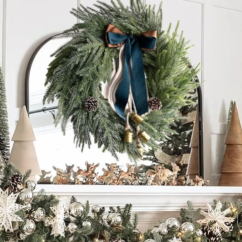 Corona De Navidad Artificial Decoración Para Puerta Delantera Con Piñas Lazo De Terciopelo Campanas De Metal Retro