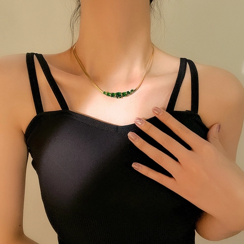 Hanger Ketting Titanium Staal Cubic Zirconia Goudkleur Vierkante Steen Retro Luxe Minimalistische Sieraden Voor Dames