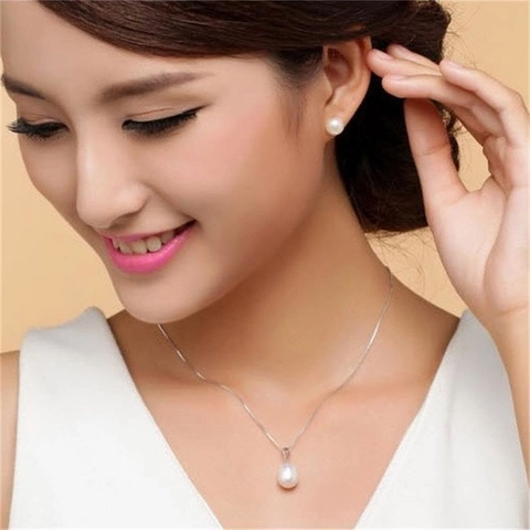 Freshwater Pearl Stud Earrings With 925 Sterling Silver Earring Post Round Minimalist Elegant Jewelry For Women