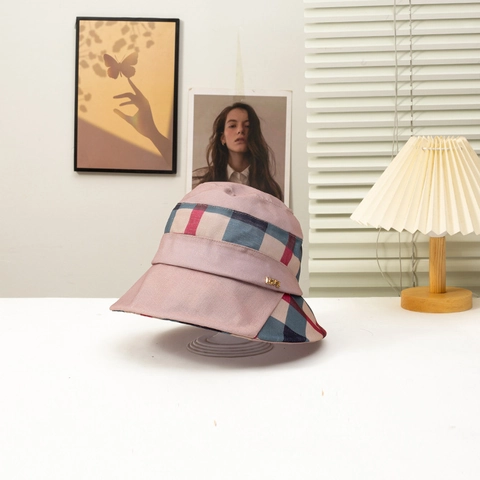Women Bucket Hat Viscose Fiber Plaid Patchwork Foldable UV Protection Summer Casual Sun Hat For Ladies With Metal Decor