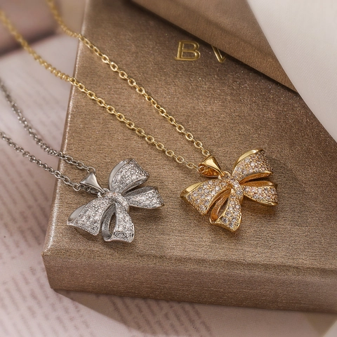 Strik Hanger Ketting Koper Cubic Zirconia Micro Pave Echt Vergulde Elegante Sleutelbeenhalsketting Voor Dames Mode-Sieraden