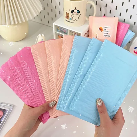 Bubble Mailers Padded Envelopes Self Seal Shipping Bags Shockproof Waterproof PE Material Packaging For Small Business