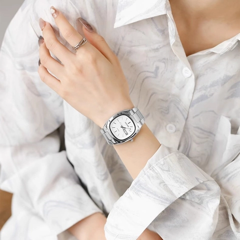Montre Bracelet Quartz Pour Femme Acier Inoxydable Étanche Lumineuse Carrée Mode Rétro Simple Date Semaine