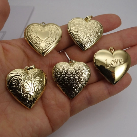 Heart Locket Pendant Copper Gold Plated Openable Engraved Love Flower Pattern Photo Charm For Women Jewelry Making