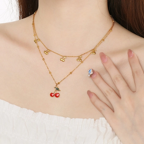 Collana Con Ciondolo A Ciliegia A Strati Acciaio Inossidabile Placcato Oro 18K Smalto Rosso Gioielli Frutta Donna
