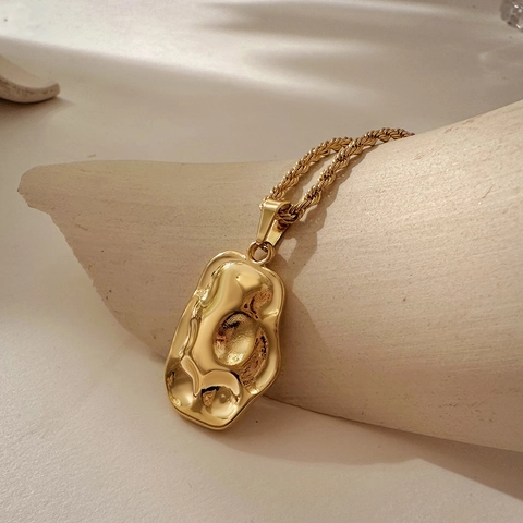 Vintage Irregular Hammered Lava Pendant Necklace For Women Men Minimalist Stainless Steel 18K Gold Plated Twisted Chain Jewelry