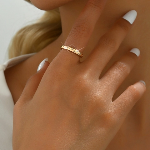 Fashion Copper Star Rhinestone Open Adjustable Ring Hollow Letter Shiny Index Finger Ring For Women Jewelry Gift