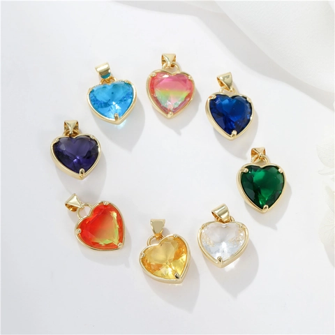 Colgante Forma Corazón Latón Chapado Oro 14K Circonita Colorido DIY Creación Joyas Collar Pendientes Dulce Elegante Charms