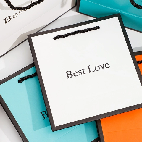 Geschenktüten Aus Dickem Karton Mit Griffen Best Love Aufdruck Minimalistisch Für Geburtstags Hochzeits Party Urlaubsverpackung