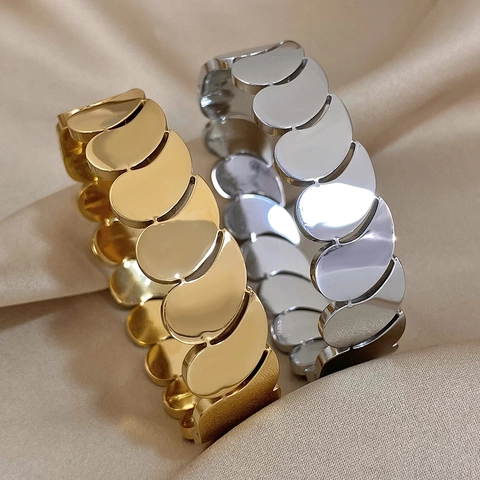 Wide Polished Titanium Steel Bangle For Women Multi Layer Water Drop Design Gold Silver Mirror Finish Statement Bracelet
