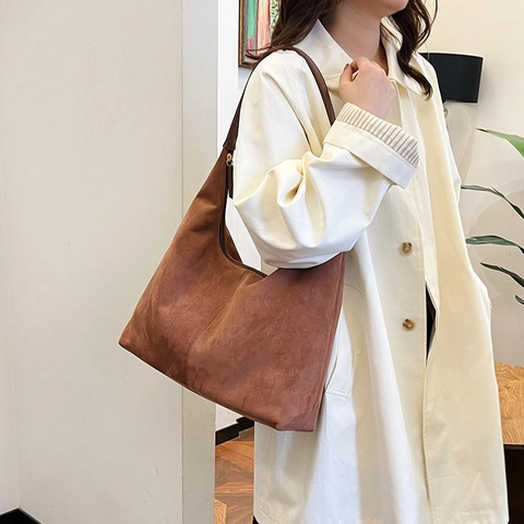 Large Capacity Hobo Bag For Women Frosted Suede Texture Underarm Tote Vintage Simple Commute Shoulder Bag