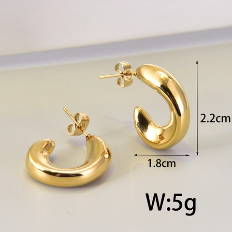 Französischer Chic Wellige C-Hoop Ohrringe Titanstahl 18K Vergoldet Minimalistische Chunky Metallische Piercing Schmuck Für Damen