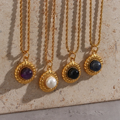 Collana con Ciondolo in Acciaio Inossidabile Retrò Pietra Naturale Perla Artificiale Bordo a Spirale Placcato Oro