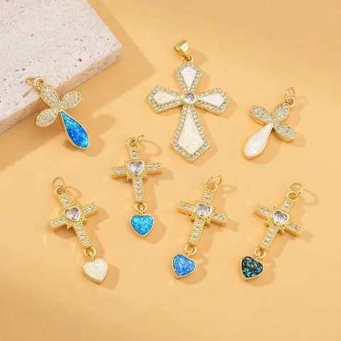 Collana Con Pendente A Croce Rame Placcato Oro 18 Carati Con Opale Artificiale E Zirconi Gioielli Per Donna Moda Religiosa