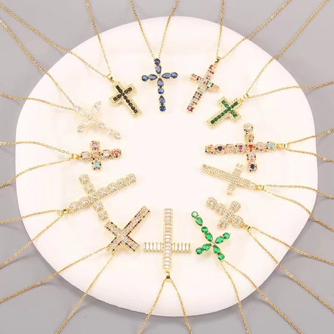 Cross Pendant Necklace Titanium Steel Cubic Zirconia Inlaid Plated Jewelry Fashion Women Religious Hip Hop Accessories