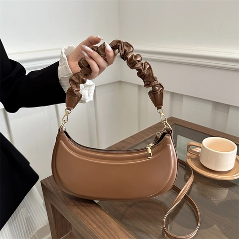 Sac Hobo Croissant Pour Femmes En Cuir PU Poignée Plissée Scrunchie Sac Bandoulière Minimaliste Avec Sangle Amovible