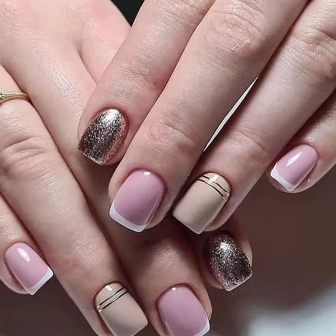 French Press On Nails Short Square Round Champagne Glitter Gold Foil Simple Glossy False Nails For Women Daily Wear