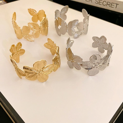Flower Butterfly Cuff Bracelet Iron Metal Open Adjustable Vintage Elegant Embossed Aesthetic Jewelry For Women