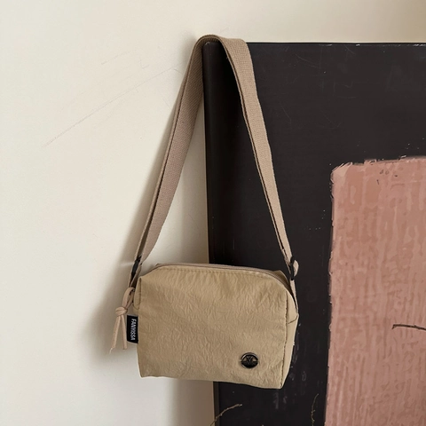 Women Nylon Crossbody Bag Small Square Wrinkled Waterproof Lightweight Casual Shoulder Pouch
