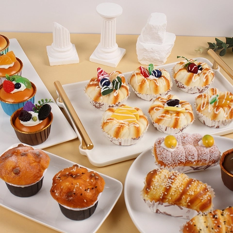 Modèles De Pain Et Gâteau Artificiels Réalistes Mousse PU Simulation Aliments Pour Décoration De Fenêtre Cuisine Accessoires