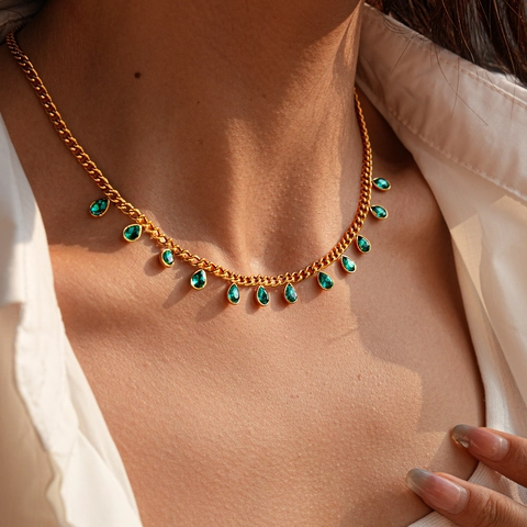 Vintage Stainless Steel Necklace With Teardrop And Round Rhinestone Pendants Geometric Inlaid Gemstone Jewelry For Women