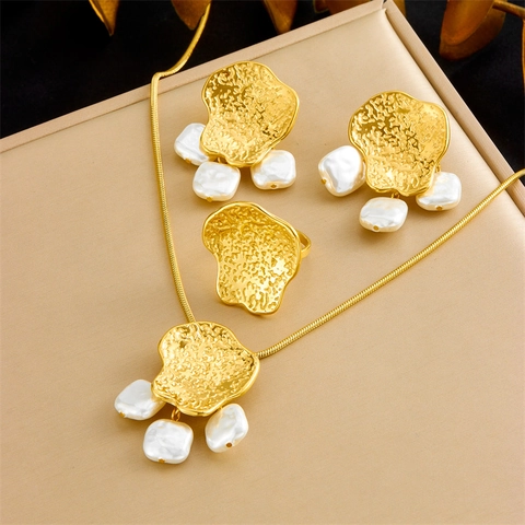 Stainless Steel Irregular Hammered Jewelry Set For Women French Vintage Gold Plated Artificial Pearl Necklace Earrings Ring
