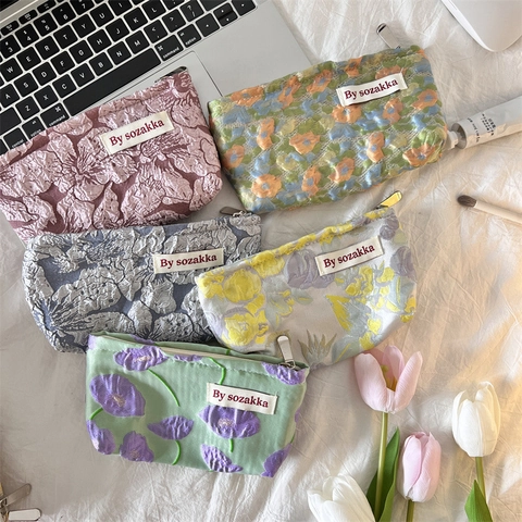 Bloemen Jacquard Make-Up Tas Draagbare Stoffen Cosmetische Tas Franse Retro Borduurwerk Reisopslag Organizer Voor Dames