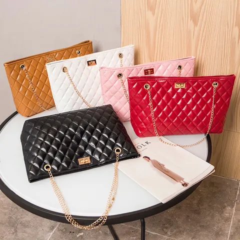 Women Quilted Shoulder Bag PU Leather Rhombus Pattern Gold Chain Strap Turn Lock Large Capacity Tote Handbag