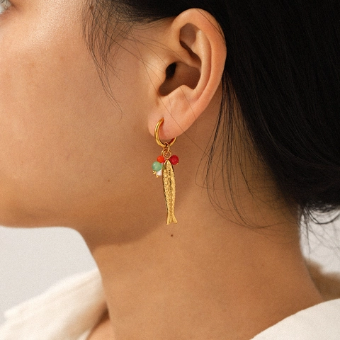 Orecchini A Cerchio Con Ciondolo Pesce Koi Per Donna Acciaio Inossidabile Placcato Oro 18K Perline Colorate Stile Ins