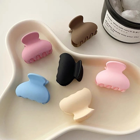 Matte Kunststoff Mini Haarkrallen Clips Kleine Runde Bunte Shark Clips Starker Halt Haarstyling Zubehör Für Frauen Mädchen