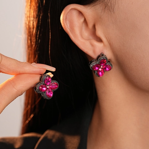 Orecchini A Lobo Fiore Retrò Lega Strass Con Perno In Argento Magenta Rosa Rossa Cristallo Stile Di Lusso Per Donna