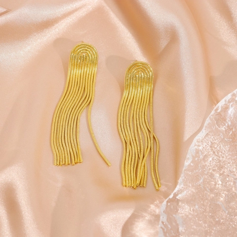 Pendientes Largos De Acero Inoxidable Con Estrella De Mar Y Borlas Chapado En Oro De 18K Elegante