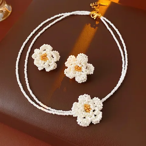 Joyas De Flores De Camelia Collar De Doble Capa Y Pendientes De Botón Con Poste De Plata Cuentas De Vidrio Francés Vintage Elegante