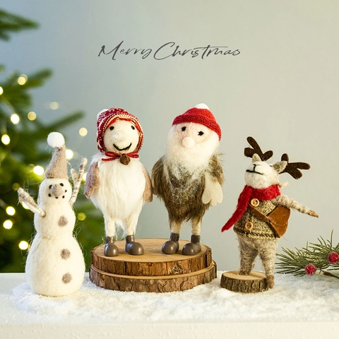 Ornements De Table De Noël En Feutre Fait Main Renne Bonhomme De Neige Père Noël Style Nordique Figurines De Bureau