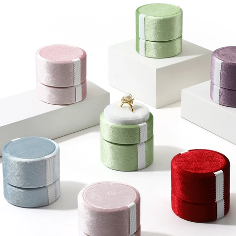 Round Velvet Jewelry Box Circular Ring Case With Ribbon Decoration Soft Lining For Earrings Pendants Portable Storage