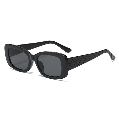 Square Oversized Sunglasses Women Retro UV400 Protection Fashion Plastic Frame Quilted Temples Hip Hop Style