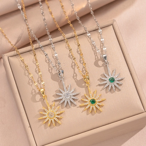Sunburst Star Pendant Necklace Brass 18K Gold Plated Cubic Zirconia Sparkling Celestial Jewelry Gift For Women