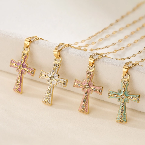 Collana con Ciondolo a Croce in Zirconia Rame Placcato Oro Vintage per Donna Smalto a Goccia Ciondolo Religioso Gioielli di Moda