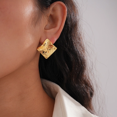 Pendientes De Botón Geométricos Con Textura Romboidal Con Poste De Plata Latón Chapado En Oro De 18k Para Mujeres