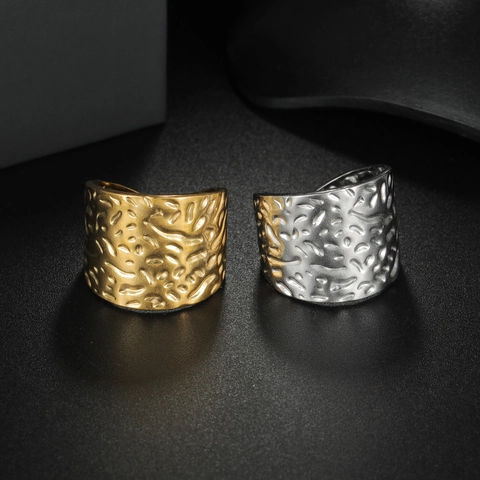 Western Retro Edelstahl Breiter Unregelmäßiger Gehämmerter Struktur Offener Ring Für Damen Verstellbarer Mode Übertriebener Fingerring Gold Silber