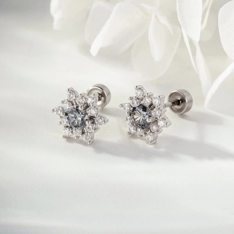 Snowflake Ear Bone Stud Titanium Steel Screw Back Gray Zircon Rhinestone Cartilage Piercing Jewelry Women