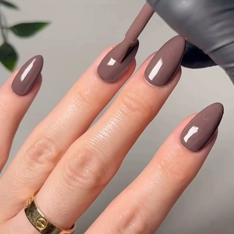 Uñas Postizas De Almendra Color Sólido Marrón Mocha Acabado Brillante Cobertura Completa Uñas Artificiales Para Mujeres
