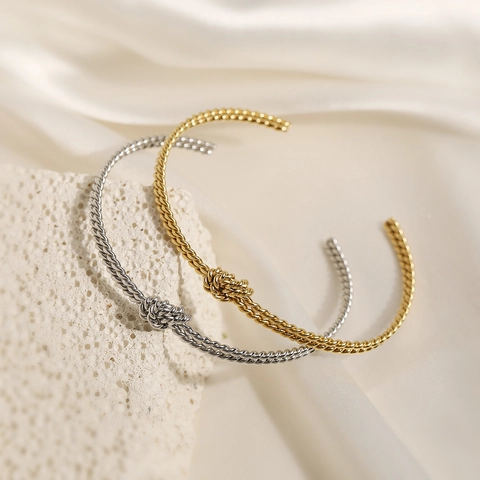 Minimalistisch Edelstahl Gedrehter Knoten Offener Armreif Für Damen 18K Gold Silber Plattiert Vintage Pendler Schmuck