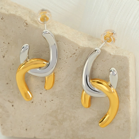 French Minimalist Geometric Interlocking Copper Hoop Earrings Gold Silver Mixed Color Contrast Stud Earrings For Women Fashion Jewelry