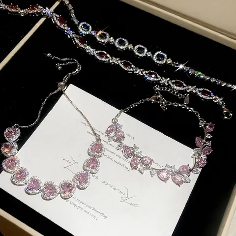 Bracciale In Rame Scintillante Con Cuore E Zirconia Cubica Geometrica Gioielli Di Lusso Eleganti Per Donne Ragazze Regalo