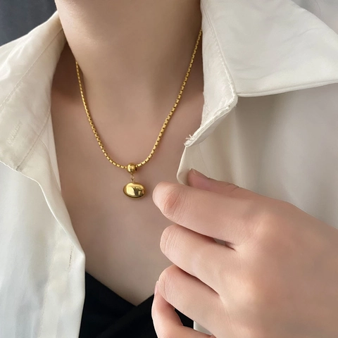 Minimalistische Kieselstein Anhänger Halskette Titanstahl Hochglanzpoliert Oval Bean Schlüsselbein Boxkette Modeschmuck Für Damen