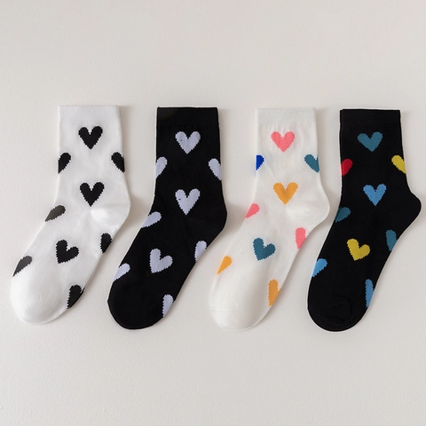 Women Crew Socks Cotton Blend Heart Pattern Trendy Breathable Mid-Calf Elastic Daily Wear Cute